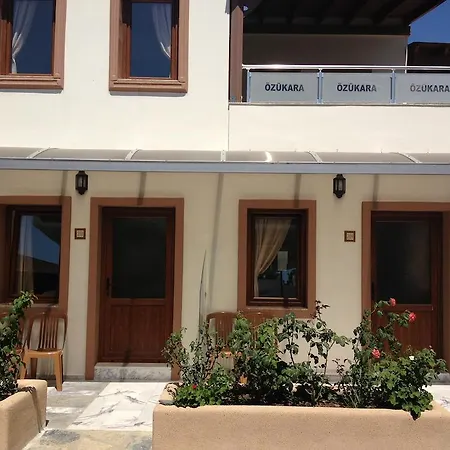 Ozukara 1 Aparthotel
