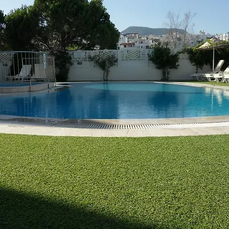 Aparthotel Ozukara 1 3*