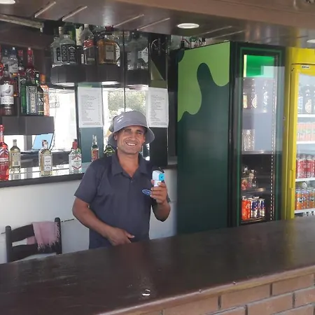 Ozukara 1 アパートホテル グムベット