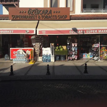 Ozukara 1 Aparthotel 3*