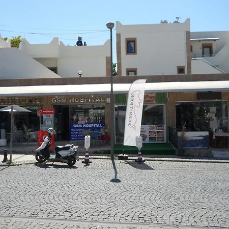 Ξενοδοχείο με διαμερίσματα Ozukara 1