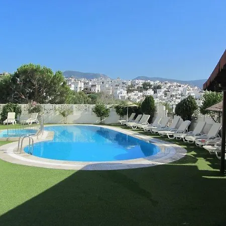 Ξενοδοχείο με διαμερίσματα Ozukara 1